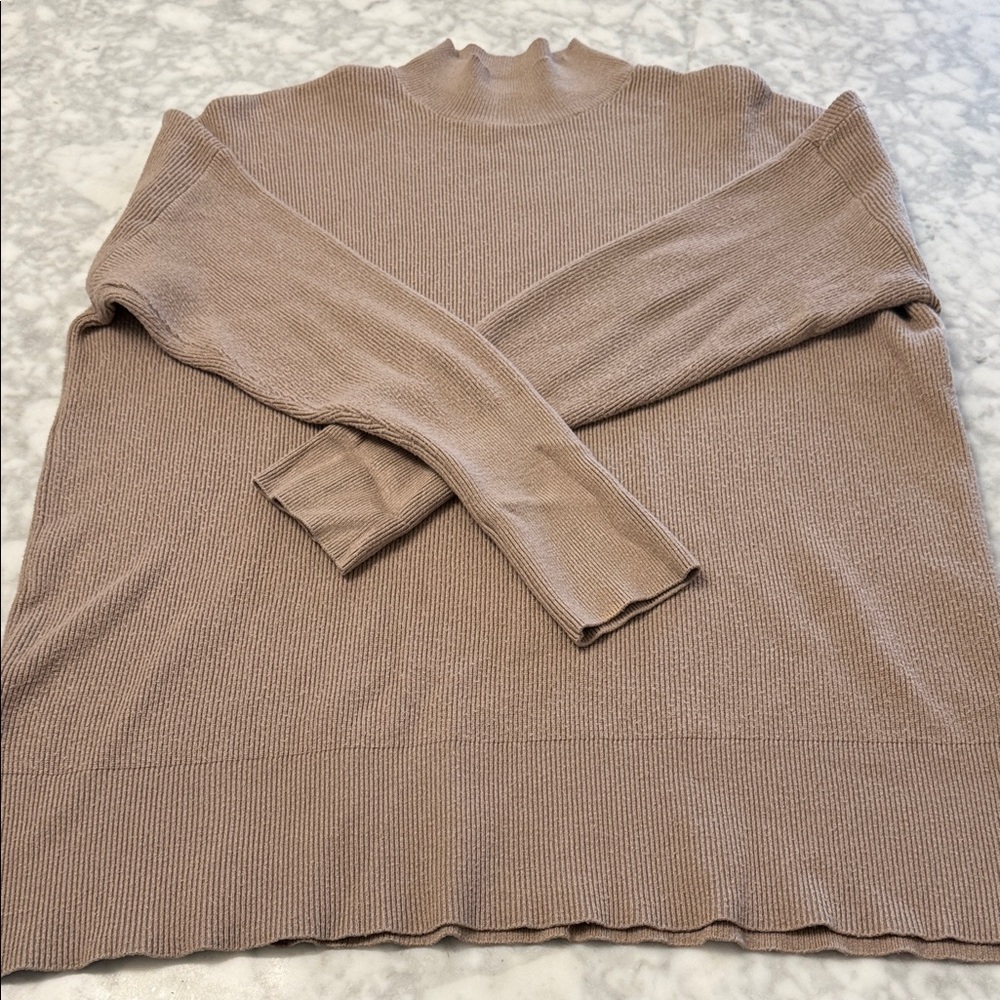 Premise Taupe Mock Neck Short Sleeve Sweater
